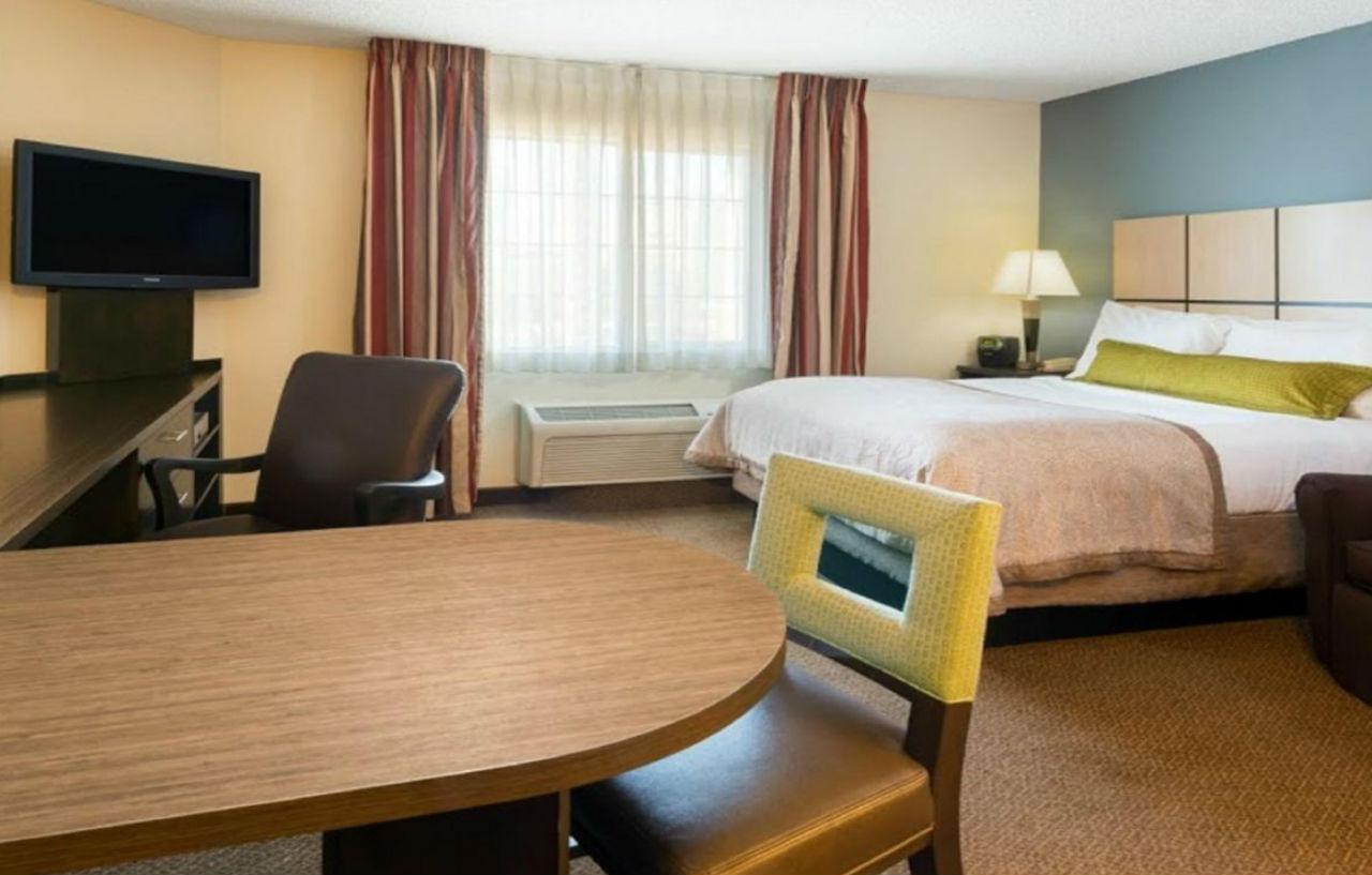 Hotel Sonesta Simply Chicago