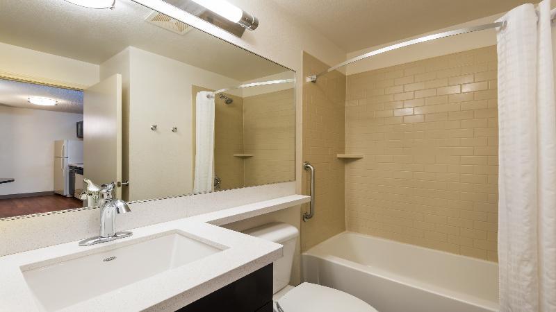 Hotel Sonesta Simply Chicago Libertyville