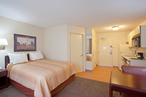 Sonesta Simply Chicago 2* Libertyville