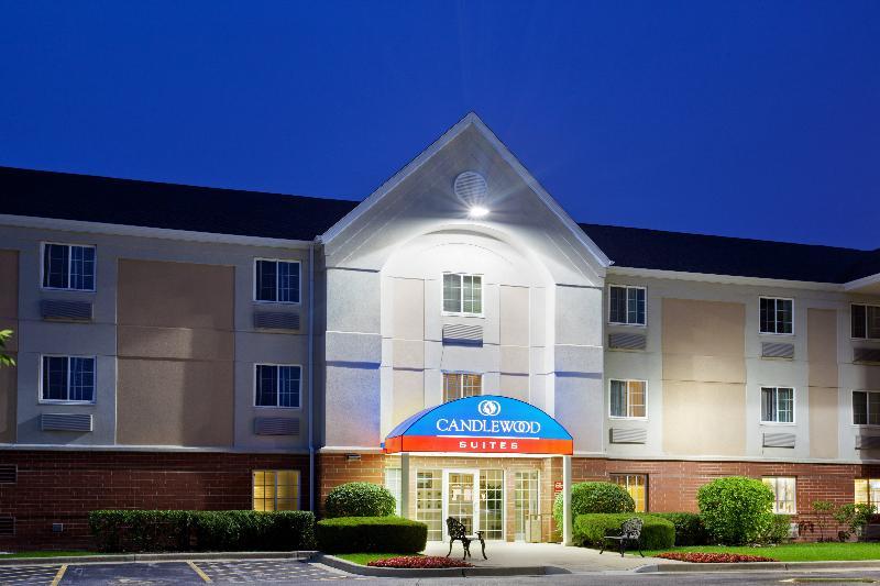 Hotel Sonesta Simply Chicago Libertyville