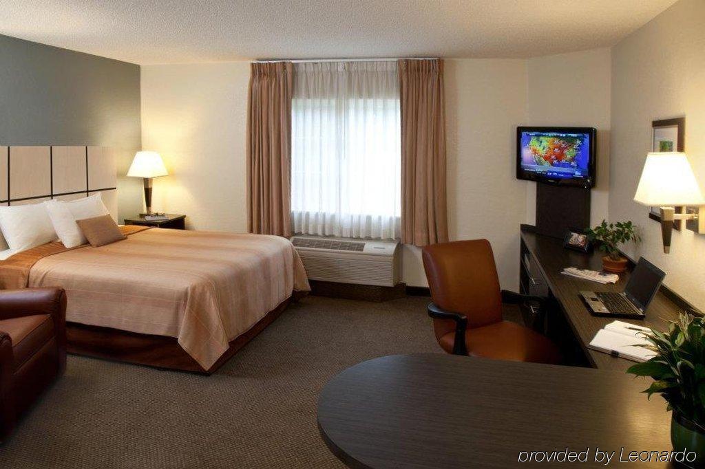 Sonesta Simply Chicago 2*